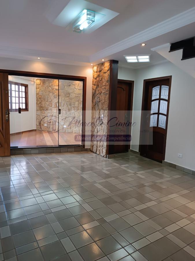 Sobrado, 3 quartos, 180 m² - Foto 1